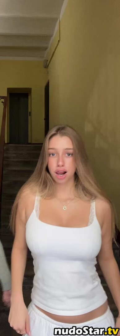 https: / notsofya / sofyaplotnikova / xsofya_x Geleakte nackte OnlyFans Foto #10